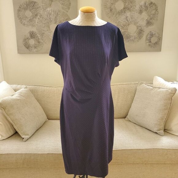 🌹 TAHARI 🌹 Flutter Sleeve Pinstripe Dress - [Size 16, Navy Blue] - Picture 2 of 11